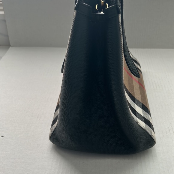 Burberry Canterbury Nova Check Handbag - Picture 2 of 9